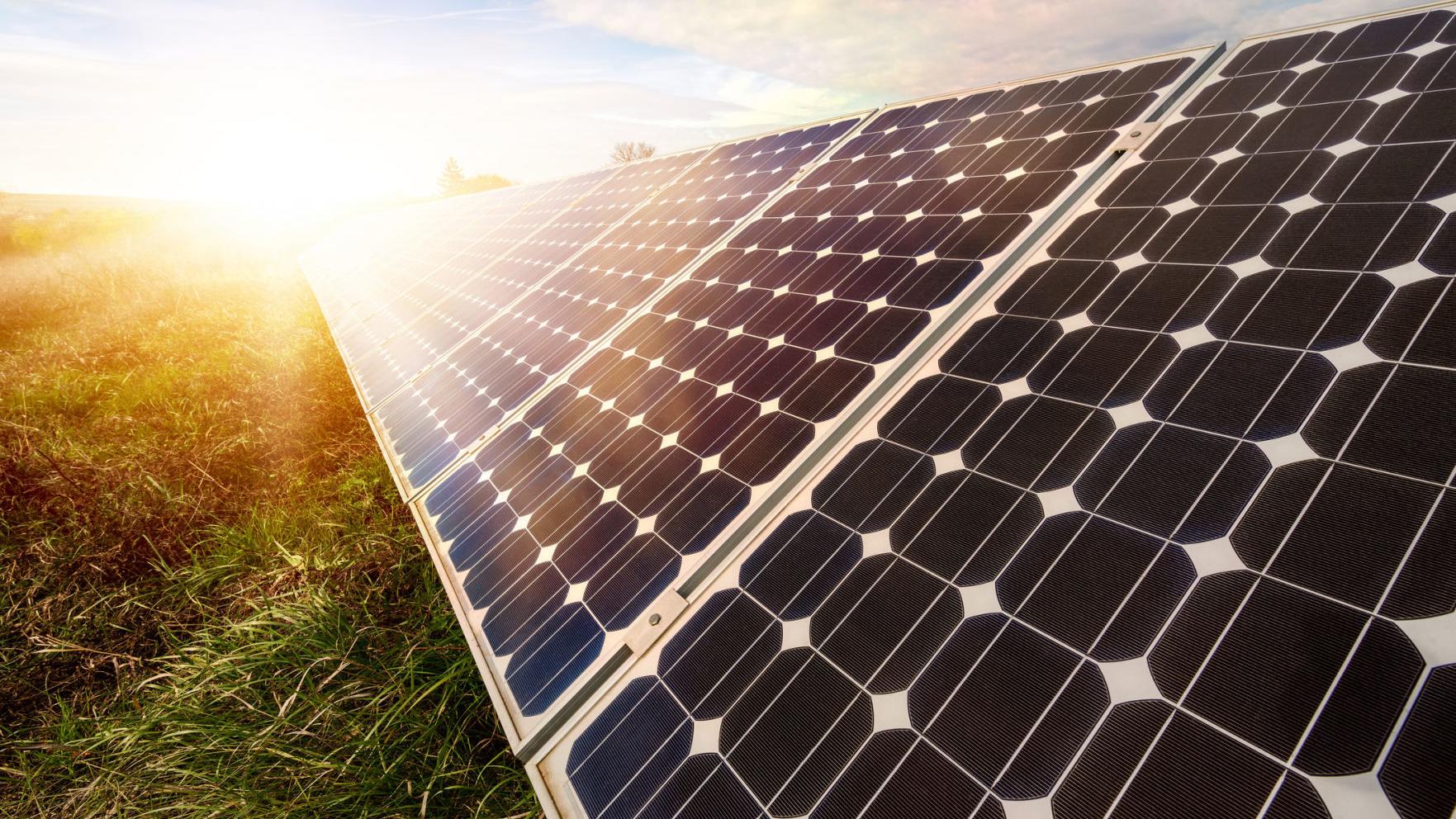 Arizona clean energy initiative OK for ballot, judge rules